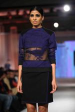 Model walks for Rahul Mishra in Kolkata for Blenders show on 8th Nov 2015